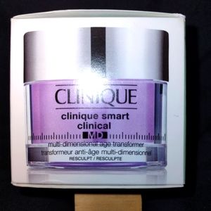 Clinique smart clinical MD - Resculpt